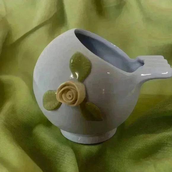 Vintage Porcelain Blue Sphere Orb Ashtray With White Rosettes - Picture 4 of 8